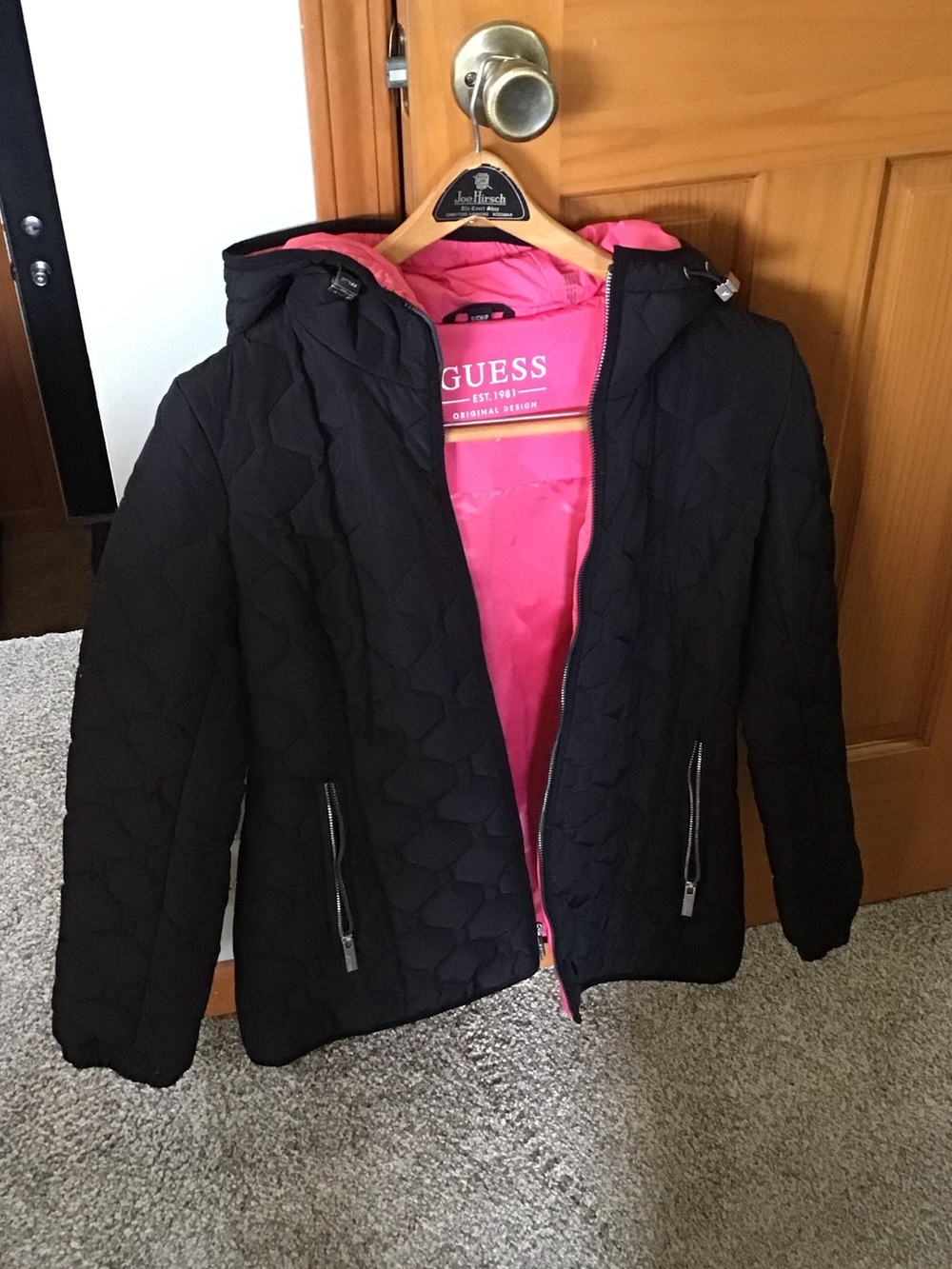 PRICE⬇️Guess Black Quilted Hooded Jacket with Pink Interior